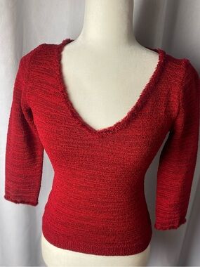 BETTE PAIGE knit top.